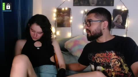 TwinFlamesXX online show from 02.05.25