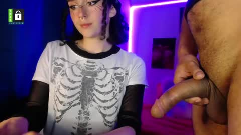 TwinFlamesXX online show from 03.11.25