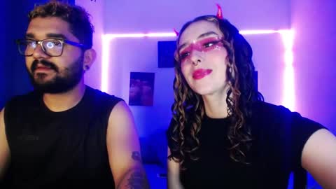 TwinFlamesXX online show from 09.11.25