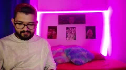 TwinFlamesXX online show from 09.27.25