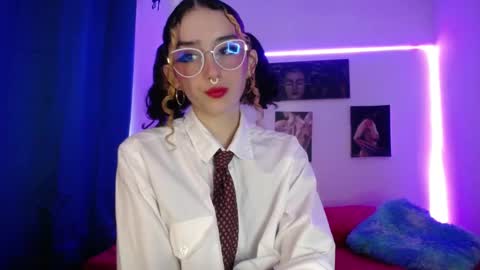 TwinFlamesXX online show from 10.25.25