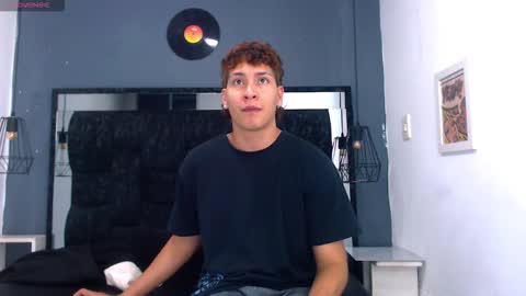 Snapshot of twink_bunny chatting on 02.26.26 samu online show from 02.26.26