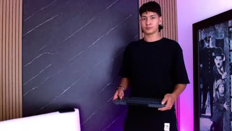 Snapshot of twink_bunny chatting on 07.13.26 samu online show from 07.13.26