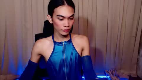 Snapshot of twink_clint chatting on 12.15.25 twink_clint online show from 12.15.25