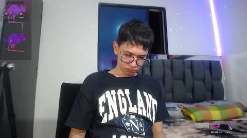 Snapshot of twink_daren chatting on 01.30.25 Mr Daren online show from 01.30.25