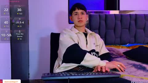 Snapshot of twink_daren chatting on 07.24.26 Mr Daren online show from 07.24.26