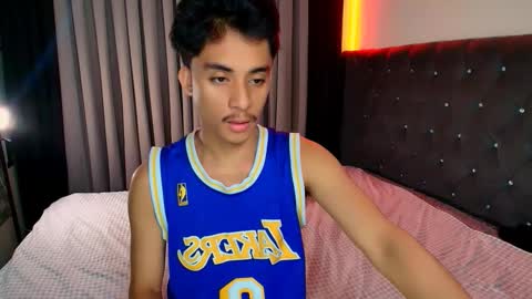 Snapshot of twink_hairyass69 chatting on 01.17.26 Aladin online show from 01.17.26