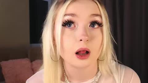 twinklefluff online show from 11.07.25