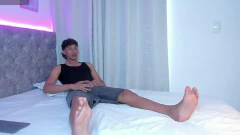 twinksboys_23 online show from 05.04.26