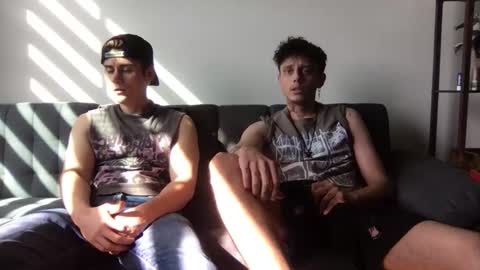 Snapshot of twinksguys360 chatting on 10.31.25 Derrick online show from 10.31.25