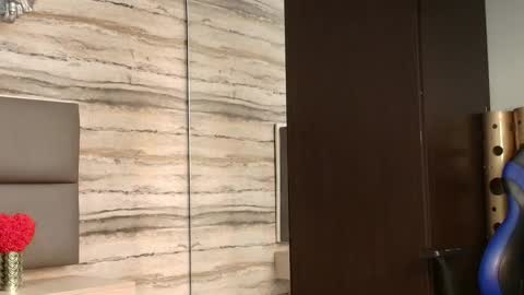 Snapshot of twinslovers_ chatting on 03.02.26 twinslovers_ online show from 03.02.26