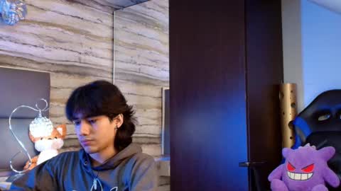 Snapshot of twinslovers_ chatting on 03.18.26 twinslovers_ online show from 03.18.26