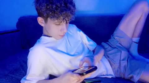 TwiShadow online show from 03.13.26