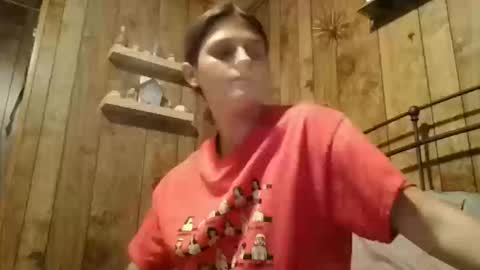 Snapshot of twizzler_twizzle chatting on 10.13.25 twizzler_twizzle online show from 10.13.25