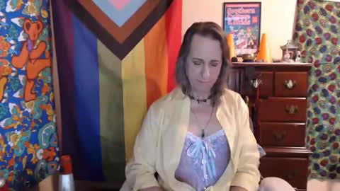 Snapshot of twocumkerry chatting on 05.16.26 twocumkerry online show from 05.16.26