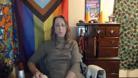 Snapshot of twocumkerry chatting on 05.19.26 twocumkerry online show from 05.19.26