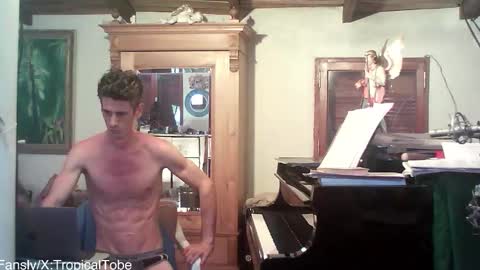 TobeBritta online show from 02.11.26