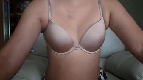 TwoLovers23 online show from 06.04.26