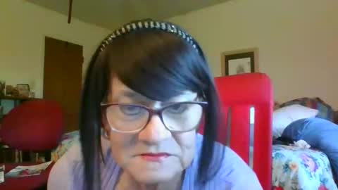 Snapshot of txblackbird chatting on 02.10.26 txblackbird online show from 02.10.26