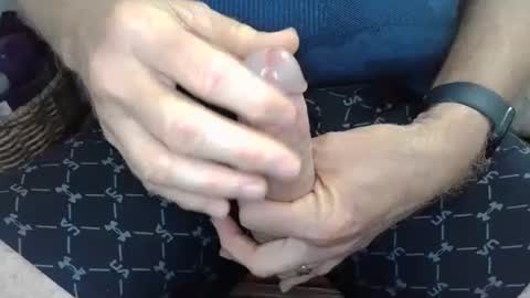 Snapshot of txpussyhound chatting on 10.13.25 txpussyhound online show from 10.13.25