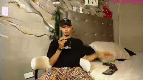 Snapshot of tyler_coopr chatting on 09.18.25 tyler cooper online show from 09.18.25