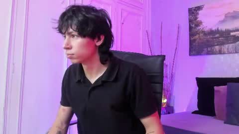 Snapshot of tyler_durtenn chatting on 07.18.26 Tyler online show from 07.18.26