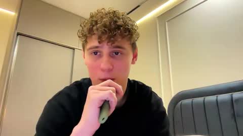 Snapshot of tyler_garrner chatting on 02.07.26 tyler_garrner online show from 02.07.26