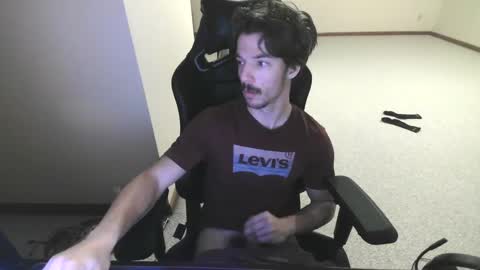 Snapshot of tylera10110 chatting on 12.29.24 Tyler online show from 12.29.24