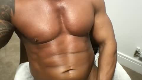 Snapshot of tylermarkd chatting on 09.25.25 tylermarkd online show from 09.25.25