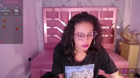Snapshot of tyna_ch chatting on 01.14.25 TYNA online show from 01.14.25
