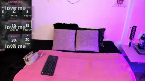 uchikydoll online show from 11.28.25