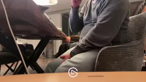 Snapshot of ueberdruck01 chatting on 11.02.25 ueberdruck01 online show from 11.02.25