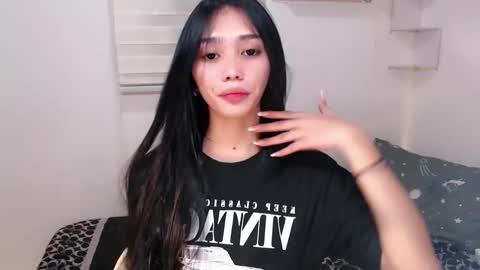 urbbgirl alliah online show from 10.04.25