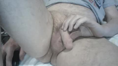 Snapshot of uk_exhibitionist70 chatting on 01.17.26 Hairy UK guy online show from 01.17.26