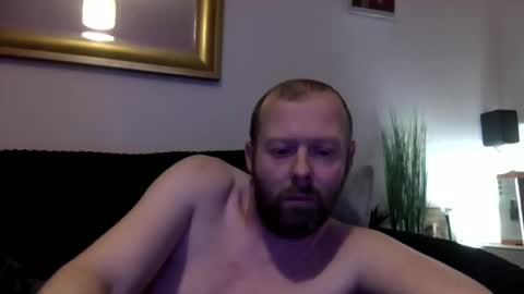 Snapshot of ukmatty3 chatting on 03.31.26 ukmatty3 online show from 03.31.26