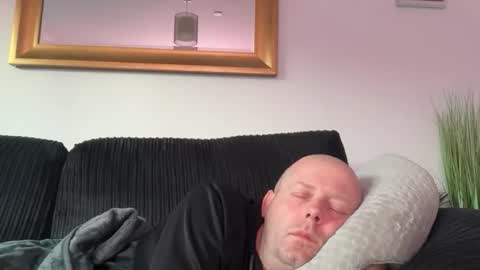 Snapshot of ukmatty3 chatting on 04.18.26 ukmatty3 online show from 04.18.26