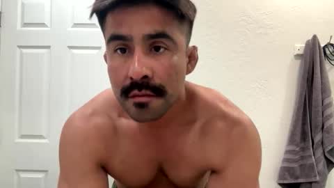 Snapshot of uknowwho84 chatting on 03.22.26 uknowwho84 online show from 03.22.26