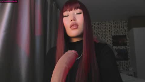 Snapshot of uko_sa chatting on 10.30.25 uko sa online show from 10.30.25