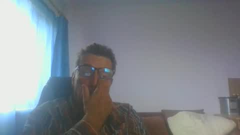 ulmeni4 online show from 10.24.25