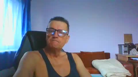 ulmeni4 online show from 12.14.25