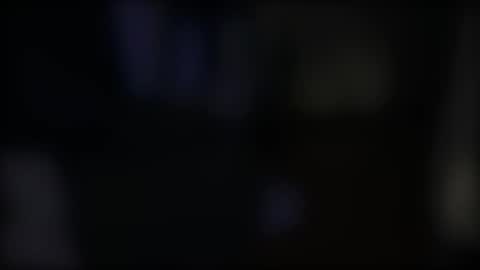 Um CM online show from 05.06.26