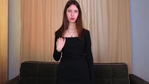 Snapshot of umbraelyon chatting on 03.19.26 Liliane online show from 03.19.26