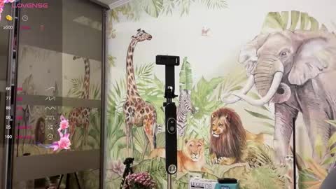 Snapshot of unarks chatting on 10.28.25 unarks online show from 10.28.25