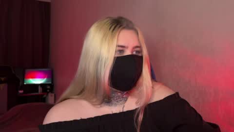 Snapshot of unaxyling chatting on 03.20.26 unaxyling online show from 03.20.26