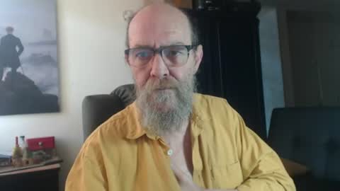 Uncle Hottie online show from 07.06.26