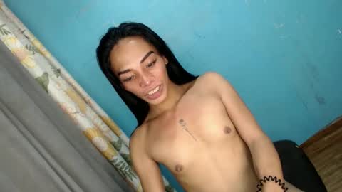 Snapshot of uncut_queen chatting on 10.22.25 LOVELY JANE online show from 10.22.25