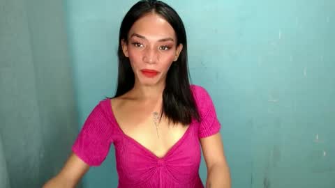 Snapshot of uncut_queen chatting on 11.27.25 LOVELY JANE online show from 11.27.25