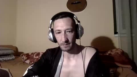 underguy19 online show from 04.28.26