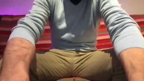 Snapshot of underscorex chatting on 01.15.25 underscorex online show from 01.15.25