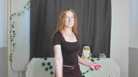 unforgettablehelen online show from 04.17.26